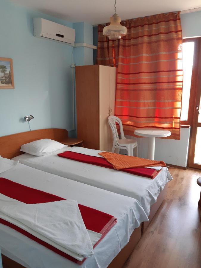 Nelly Guest House Sozopol Exterior photo
