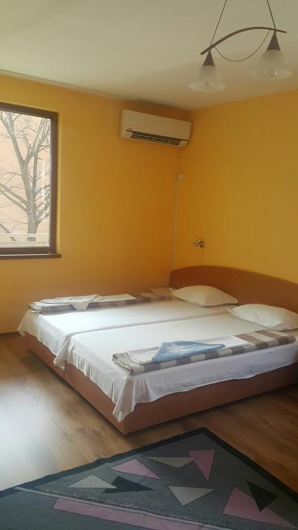 Nelly Guest House Sozopol Exterior photo