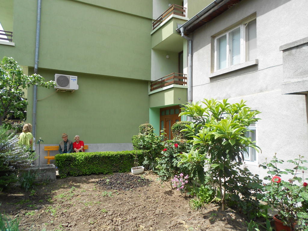 Nelly Guest House Sozopol Exterior photo