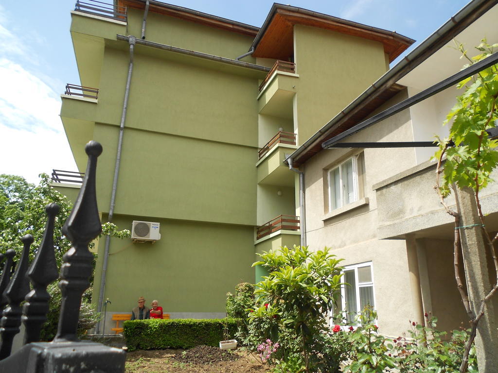 Nelly Guest House Sozopol Exterior photo