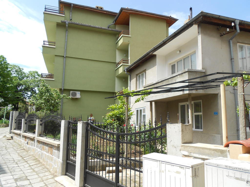 Nelly Guest House Sozopol Exterior photo
