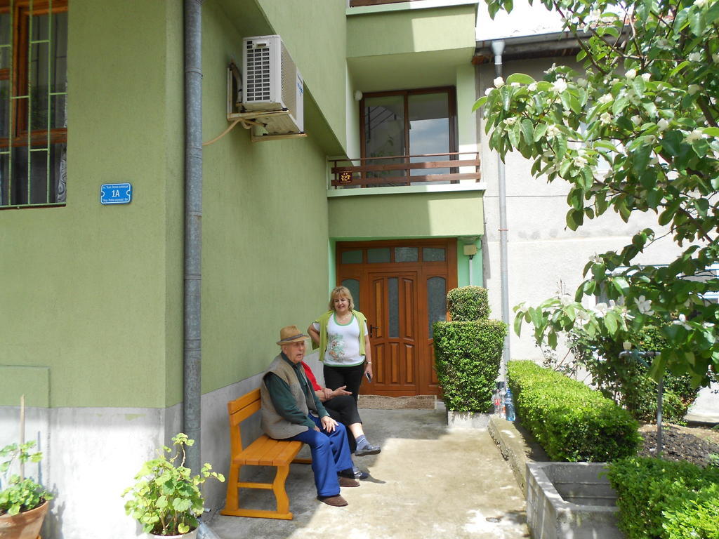 Nelly Guest House Sozopol Exterior photo