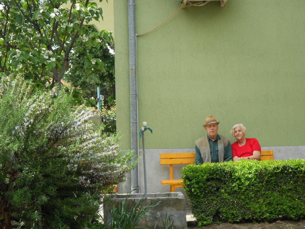 Nelly Guest House Sozopol Exterior photo